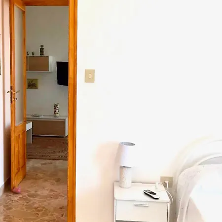 Panoramico A Pochi Km Dal Mare Apartman Partanna